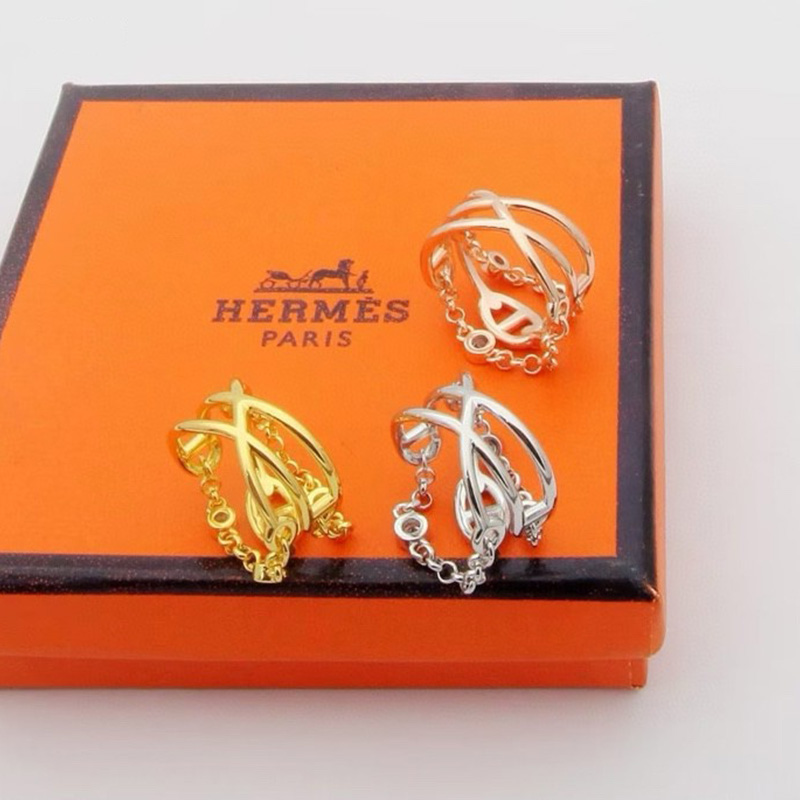 hermes-chaine-dancre-chaos-doubletour-ring-2.jpg